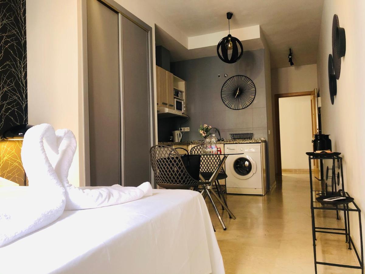 Cozy Studio Malaga Centro By AlohaMálaga Extérieur photo